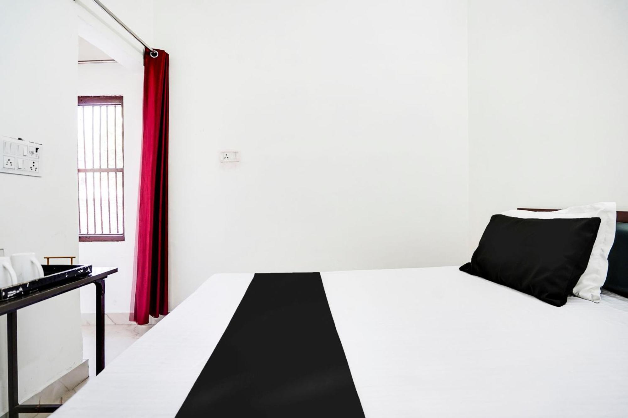 Hotel O The Moon بريلي المظهر الخارجي الصورة